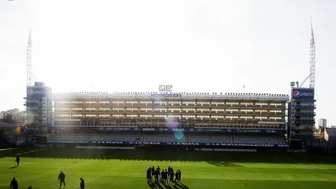 Con la pelota de protagonista