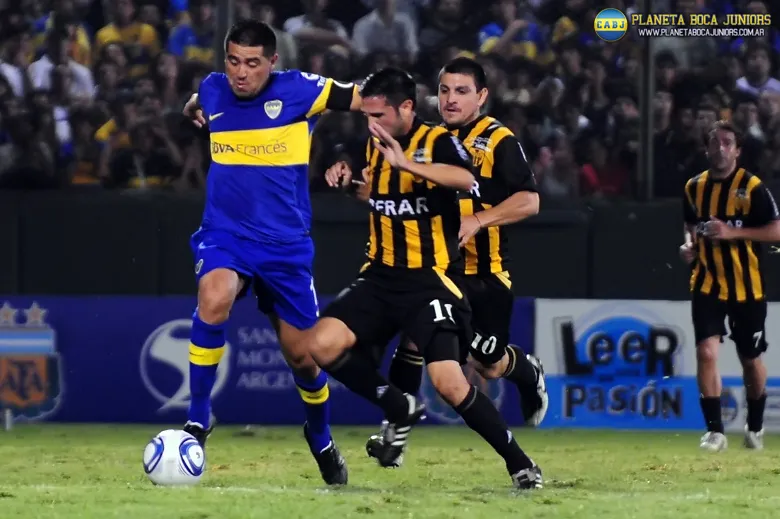 Riquelme, en el último duelo ante Santamarina.