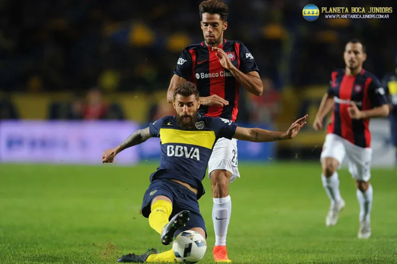 Peruzzi no pudo terminar el encuentro.