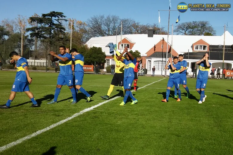 Los juveniles se medirán con River.