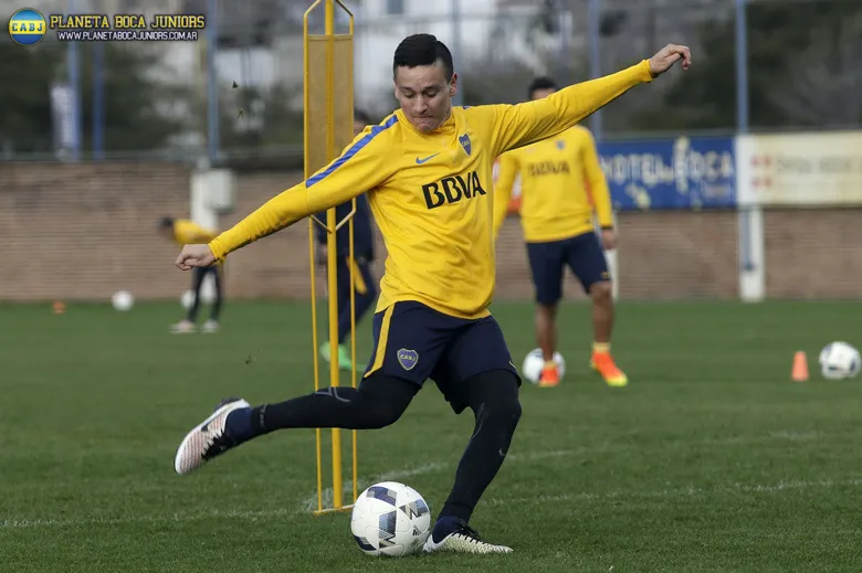 Zuqui busca su lugar. Foto: Prensa C.A.B.J.