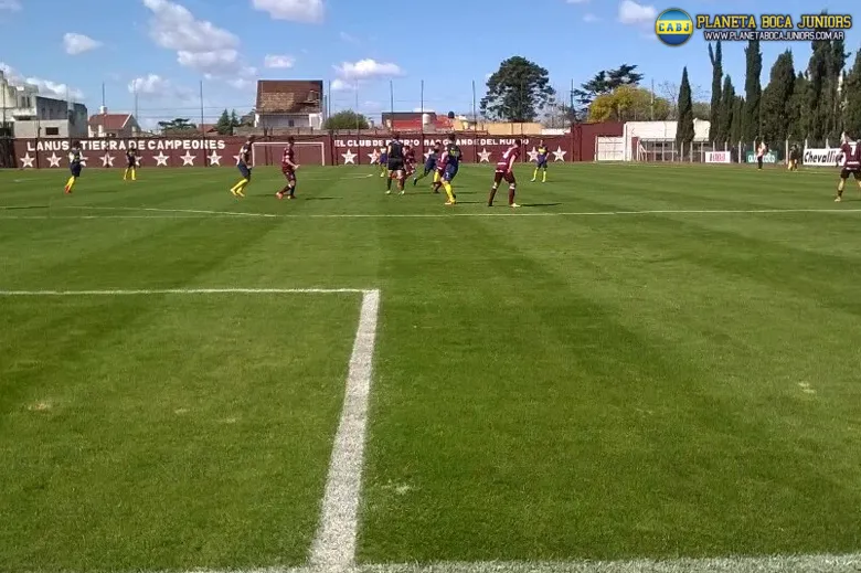 Boca se midió con Lanús en el comienzo del torneo.