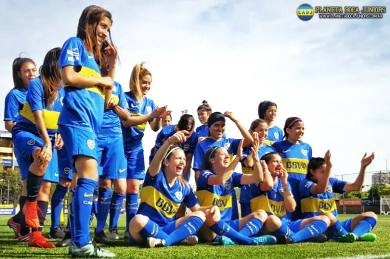 Las chicas listas para arrancar.