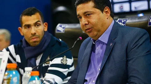 Angelici: "Está muy difícil que Carlos se quede"