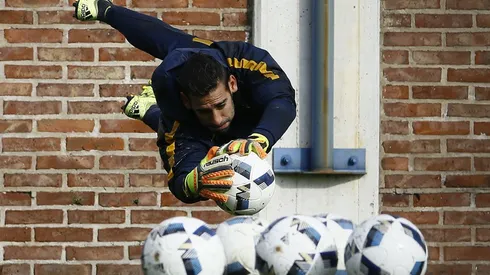 Arquero por seis meses más