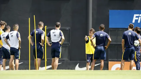 Concentrados ante Colón: Bentancur es baja