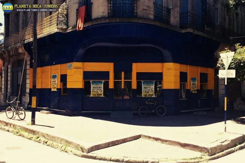 Boca es Pueblo inaugura su local.