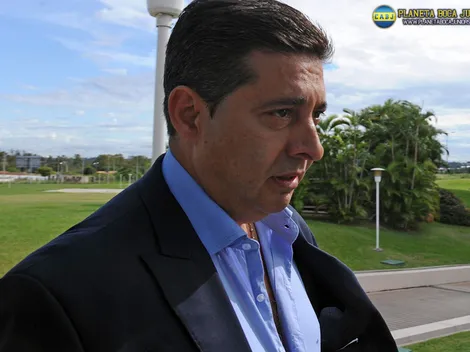 Angelici: "No tendríamos problema en parar el fútbol seis meses"