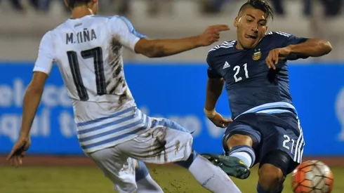 Doblete de Torres en el empate de Argentina