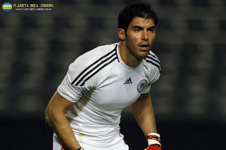 El arquero está a un paso de ser refuerzo de Boca.