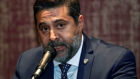 Angelici: "La prioridad es ser campeones. Después hablaremos de la renovación de Guillermo"