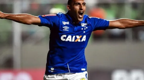 Confirmado Cardona, se suma Wanchope