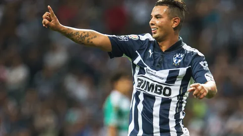 Cerca del acuerdo por Cardona