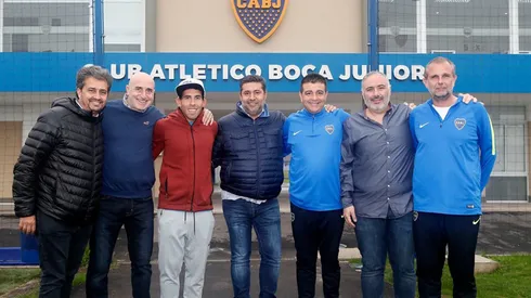 Tevez, de visita en el club