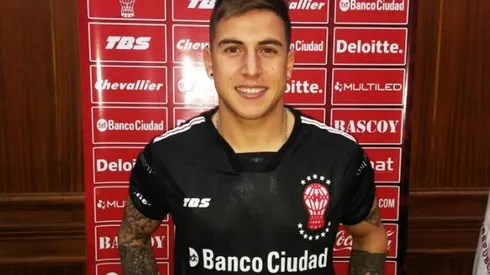 Conflicto por el pase de Solís: ¿se va o se queda?