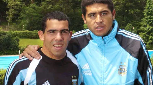 Tevez, feliz por las palabras de Riquelme