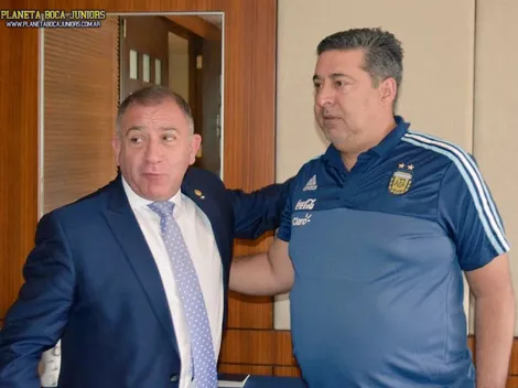 El motivo del viaje de Angelici con la Selección