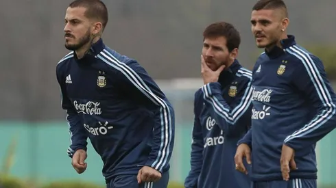 No se dio en el partido, sí en la práctica: pase de Messi, gol de Benedetto