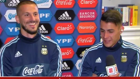 Benedetto entrevistó a Pavón en Rusia