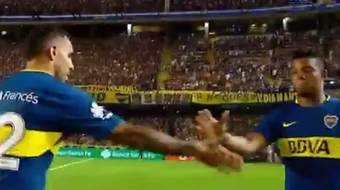 El curioso saludo entre Tevez y Fabra