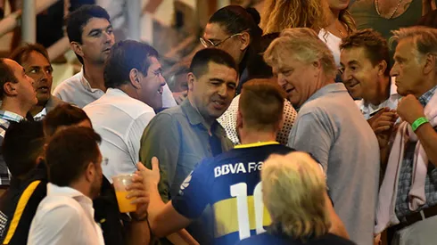 La foto viral de Riquelme con un hincha de River