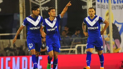 Un jugador de Vélez fue a ver a Boca