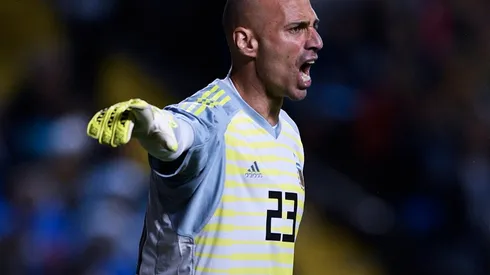 El golazo de Willy Caballero en la práctica de la Selección