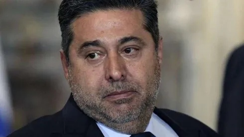 Angelici canceló su viaje: ¿mercado de pases complicado?