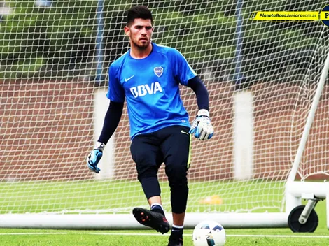 Bandera de apoyo a Rossi en Casa Amarilla