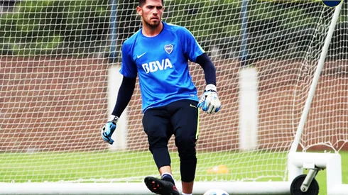Bandera de apoyo a Rossi en Casa Amarilla