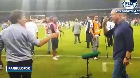 Fuerte discusión entre Gustavo y el DT de Cruzeiro