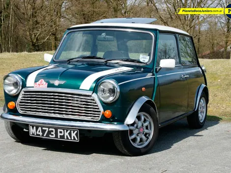 Clase sobre ruedas: el autazo clásico de Emmanuel Mas