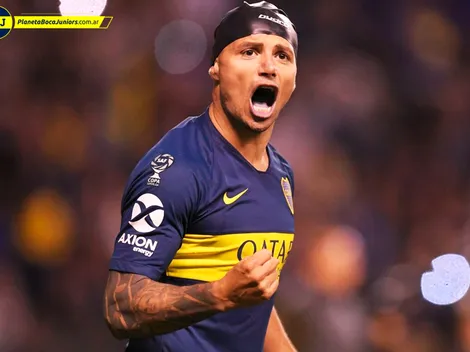 A puro aplauso: así se fue Zárate al vestuario