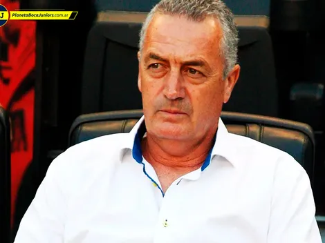 Alfaro explicó por qué cambió de posición a los centrales