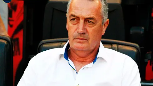 Alfaro explicó por qué cambió de posición a los centrales