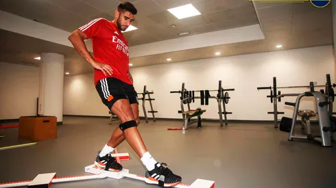 Salvio, en Benfica; Boca, a la espera
