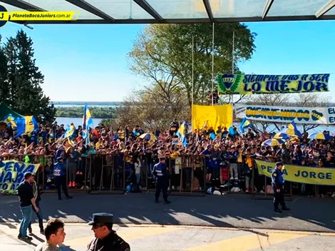 El hotel de Paraná se iluminó de azul y oro