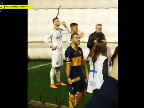 Weigandt cantó con la gente luego del partido