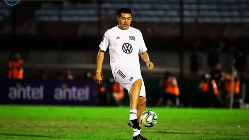 Intacto: las mejores jugadas de Riquelme en la despedida de Forlán