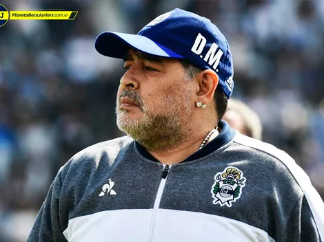 Otra vez, Diego le apuntó a Riquelme