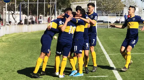 Tres juveniles firmaron contrato: dos se fueron a Unión