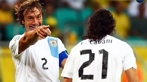 Lugano se mete en la disputa por Cavani