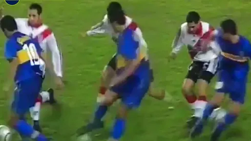 Marchant bromeó con el caño de Riquelme a Yepes: “Yo se la dejé ahí para que lo haga”