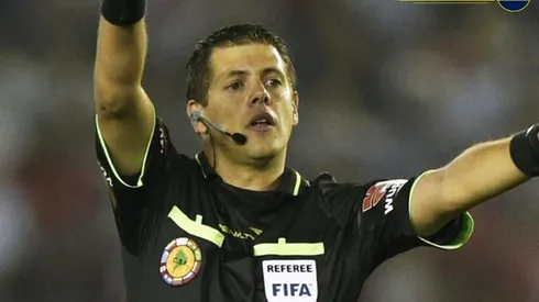 Delfino explicó por qué no expulsó a Tevez