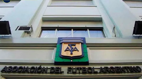 AFA presentó la pelota para la final de la Copa Maradona