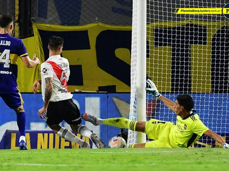 El curioso festejo de Andrada en el gol de Villa