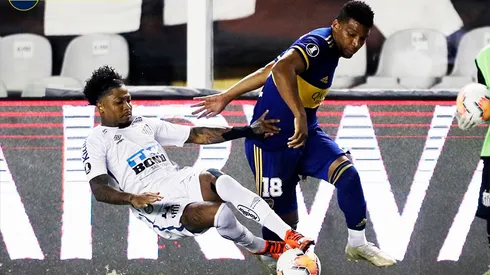 Santos llega al límite: se salvó del descenso pero los hinchas apedrearon el micro