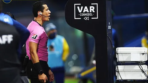 Oficial: Conmebol publicó el audio del VAR en el gol anulado a Boca