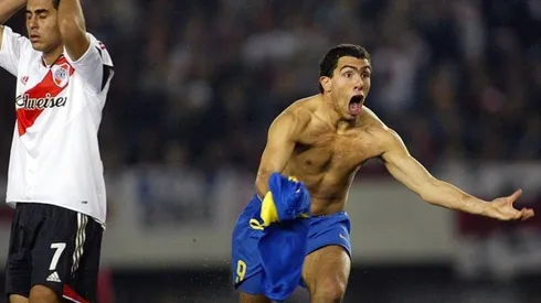 Tevez recordó la historia de sus botines vs. River, en el 2004