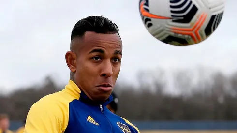 Villa se retiró del entrenamiento con un cuadro febril